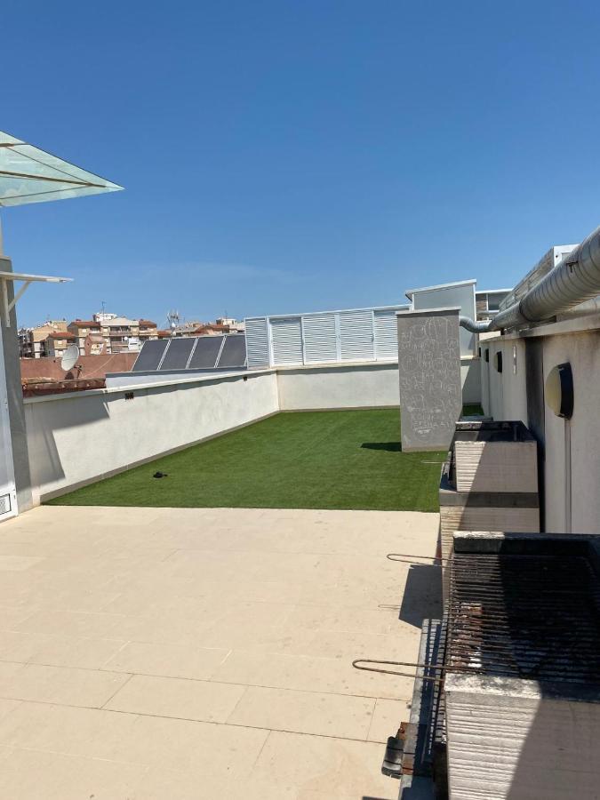 Beach Apartment Torrevieja Buitenkant foto
