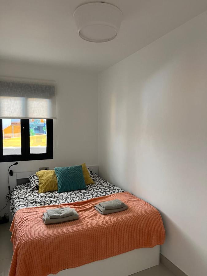 Beach Apartment Torrevieja Buitenkant foto