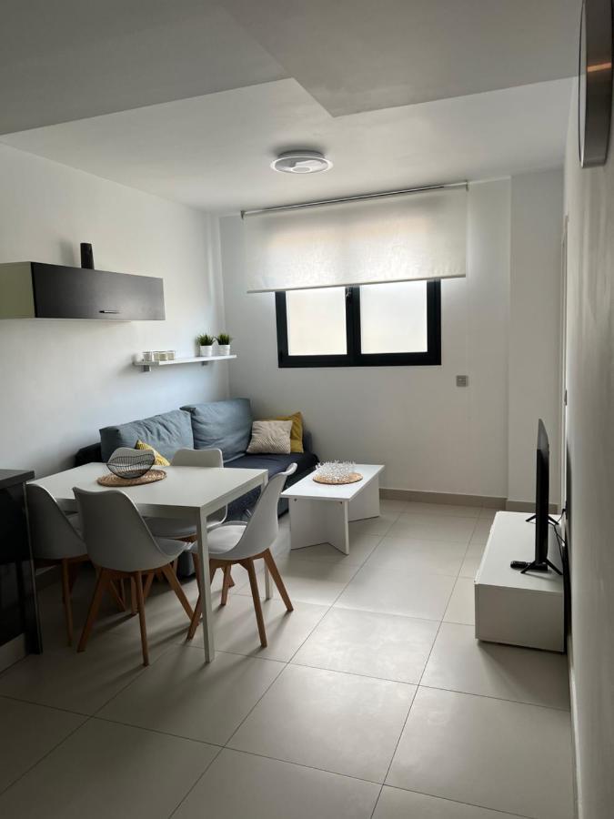 Beach Apartment Torrevieja Buitenkant foto